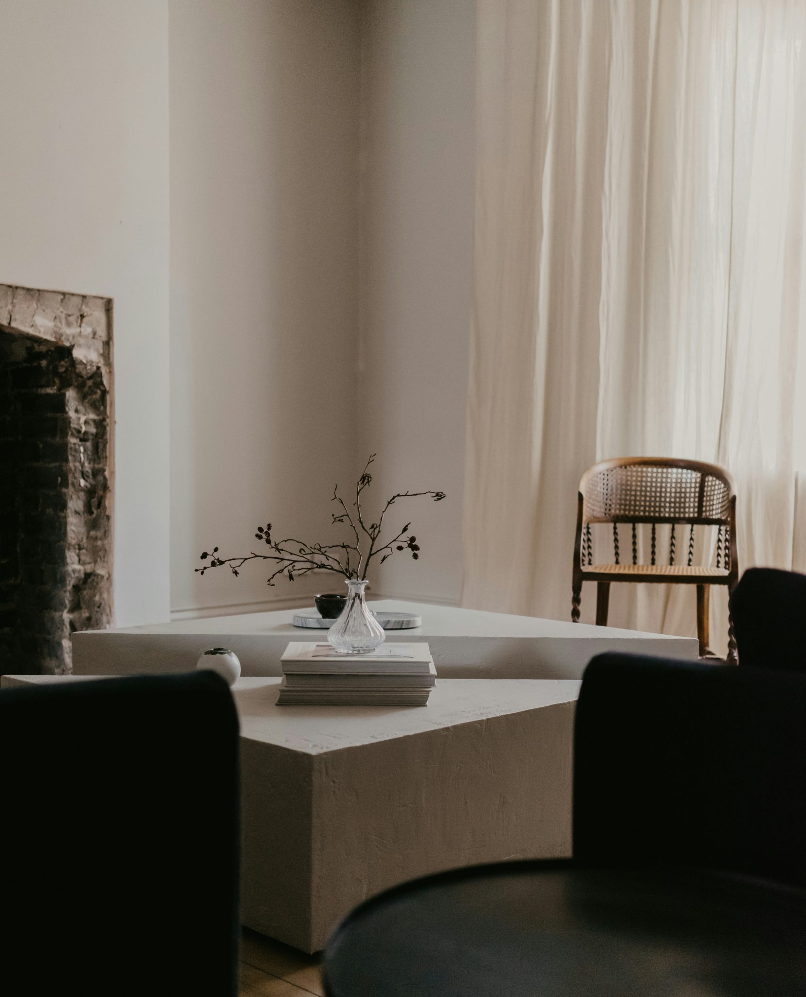 How To Design Your Dream Home On A Budget: A Step-By-Step Guide - White ...
